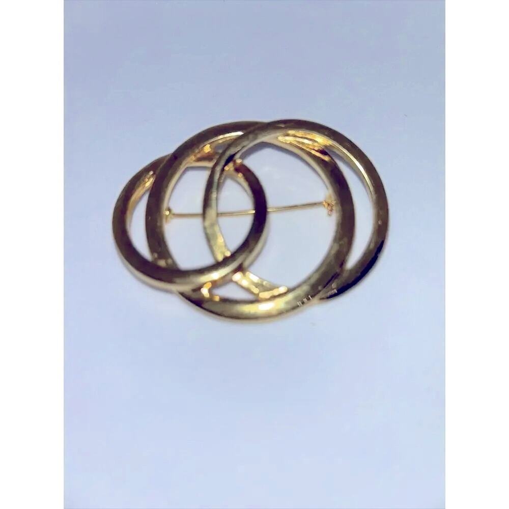 Vintage Goldtone 3 Ring Brooch